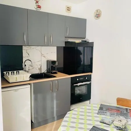 Cosy Avec Balcon, Parking Et Wifi - 2 Pers, Proche Thermes Et Centre - Fr-1-703-11 Amelie-les-Bains-Palalda